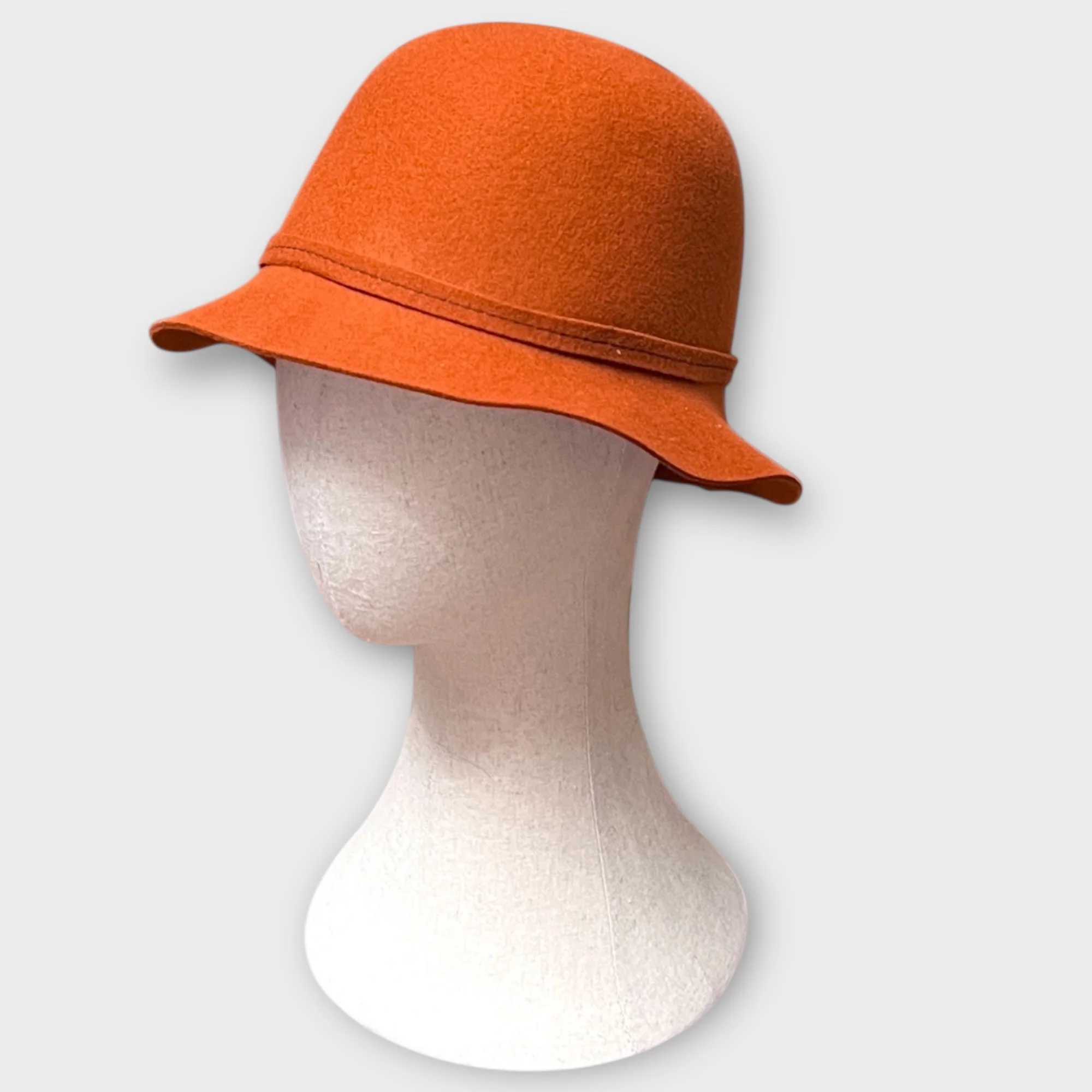 Cappello Cloche Donna In Feltro Di Lana - immagine 3